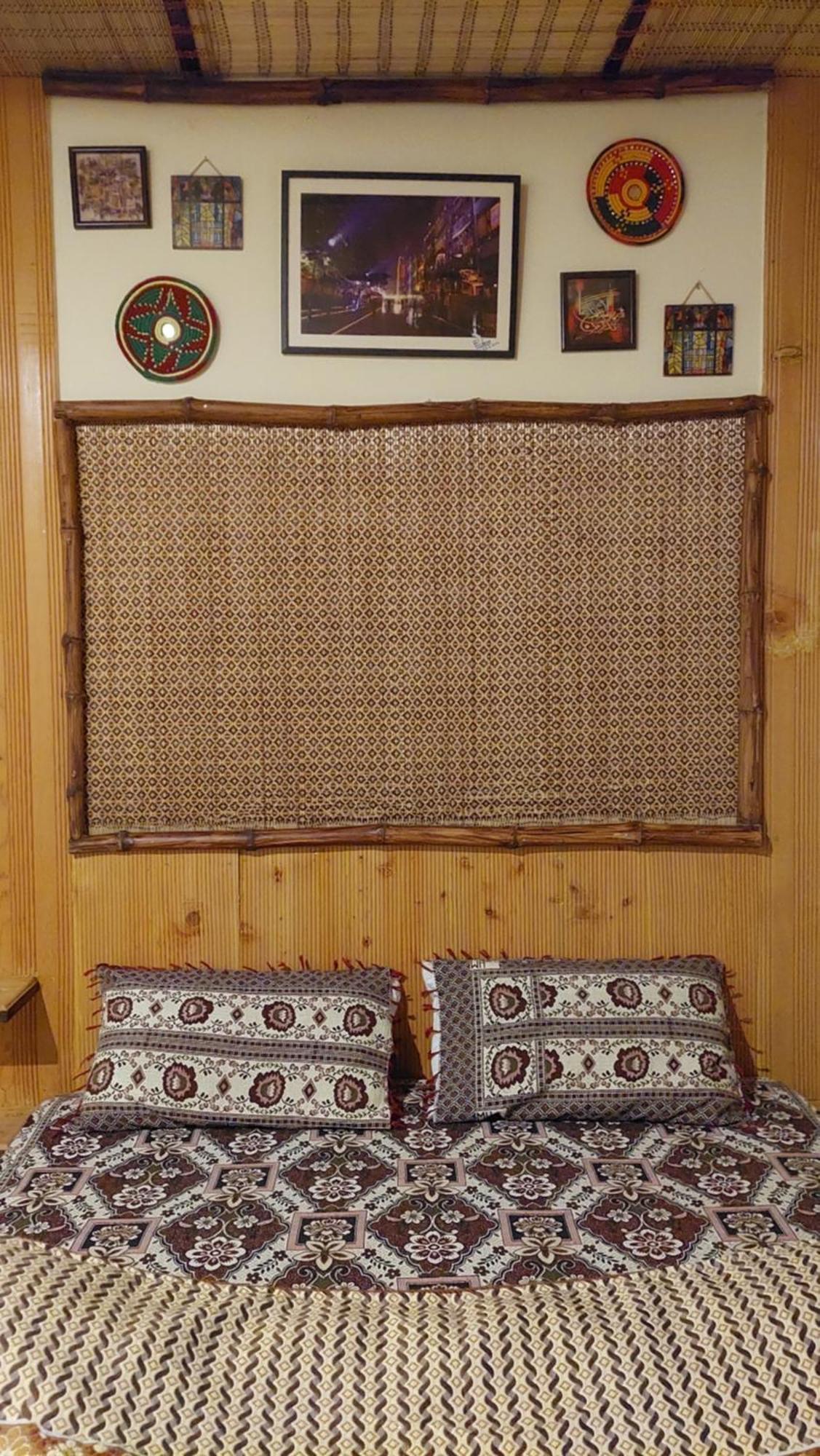 Khana Badosh Resort Kalam エクステリア 写真