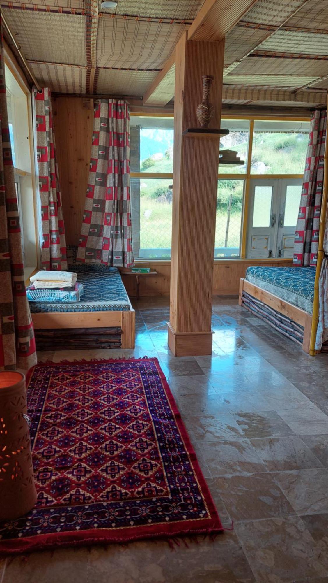 Khana Badosh Resort Kalam エクステリア 写真