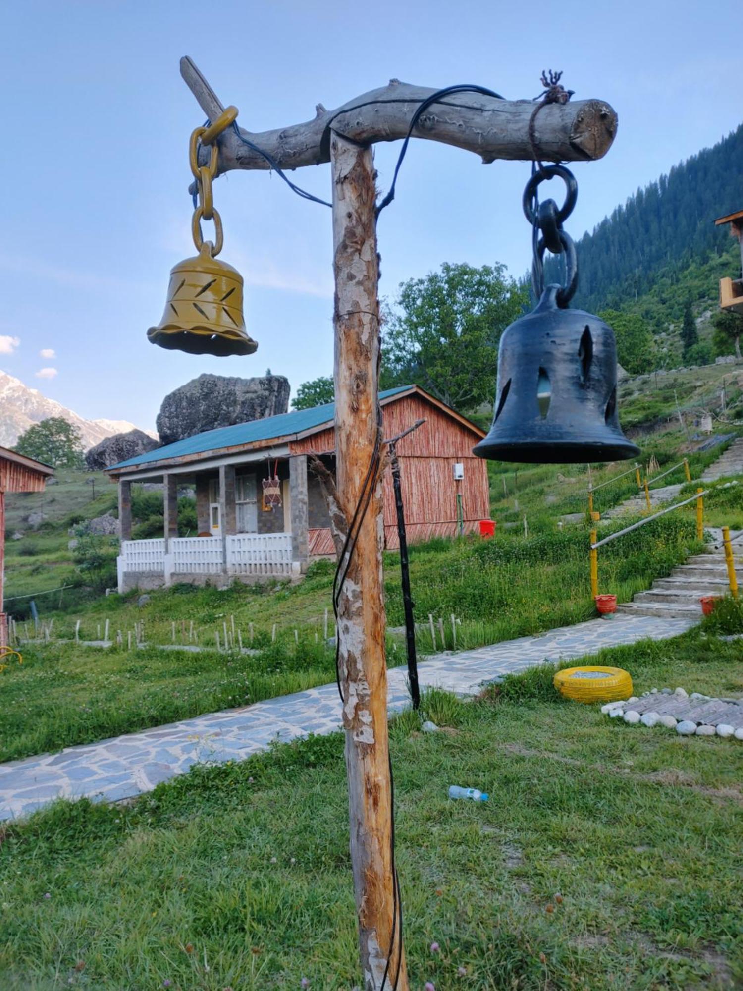 Khana Badosh Resort Kalam エクステリア 写真