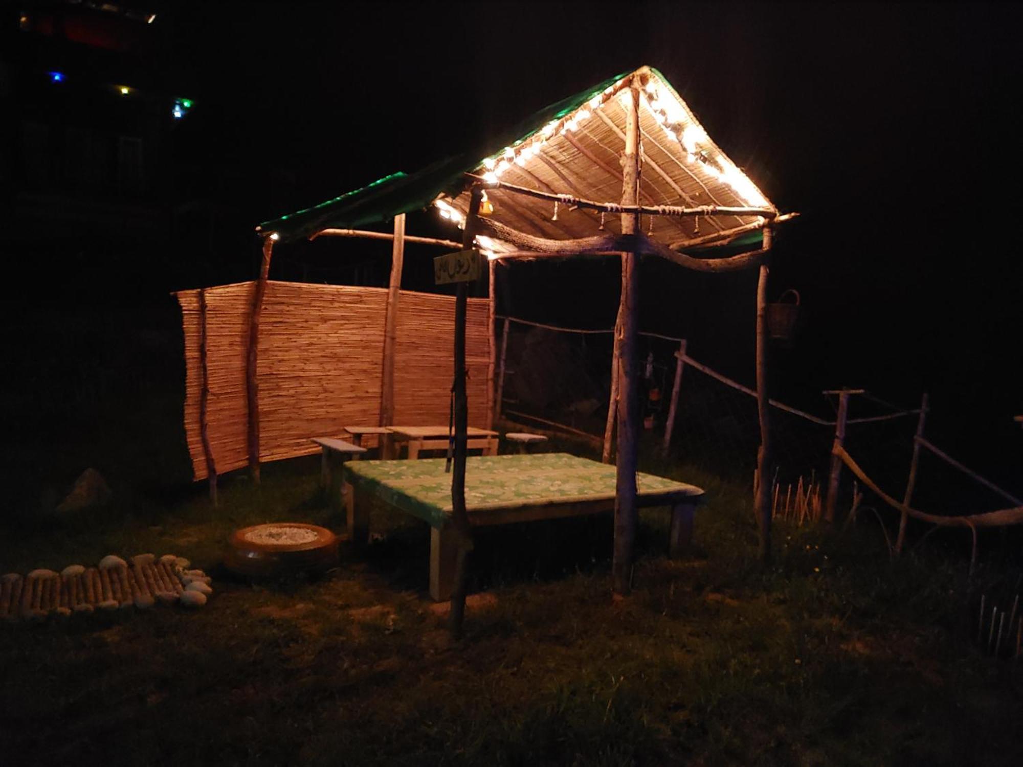 Khana Badosh Resort Kalam エクステリア 写真